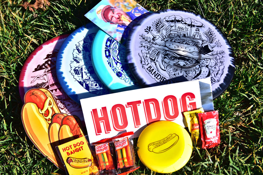 Jeremy & The Bandit Blog: Contents of Hot Dog Bandit Collector Box including four Innova Halo Star discs. 